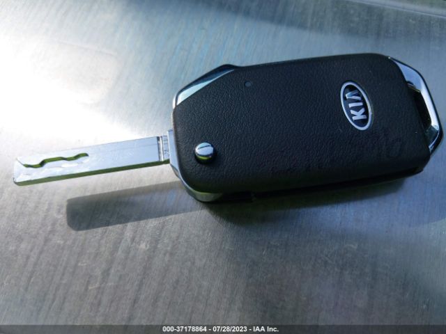3KPF24AD4ME337880 KIA Forte Lxs