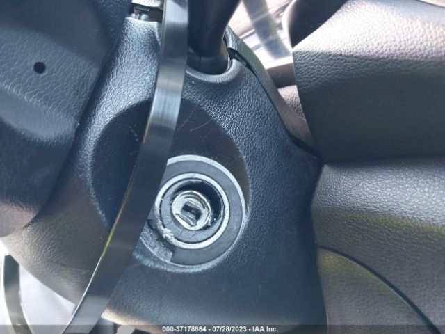3KPF24AD4ME337880 KIA Forte Lxs