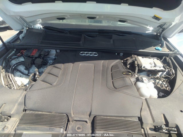 WA1VAAF72KD027008 Audi Q7 Prestige