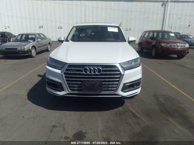 WA1VAAF72KD027008 Audi Q7 Prestige