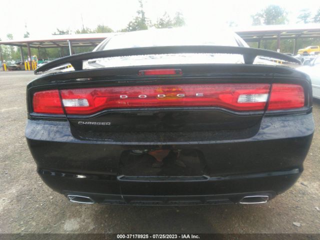 2C3CDXHG5EH102672 Dodge Charger Sxt