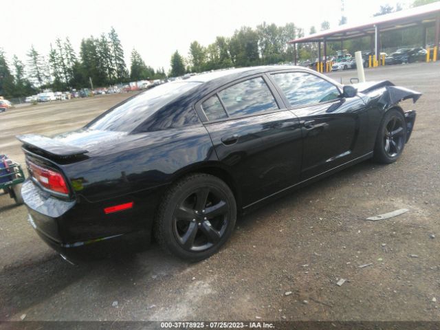 2C3CDXHG5EH102672 Dodge Charger Sxt
