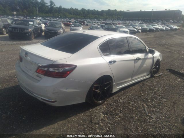 1HGCR3F98HA030137 Honda Accord Sedan Touring