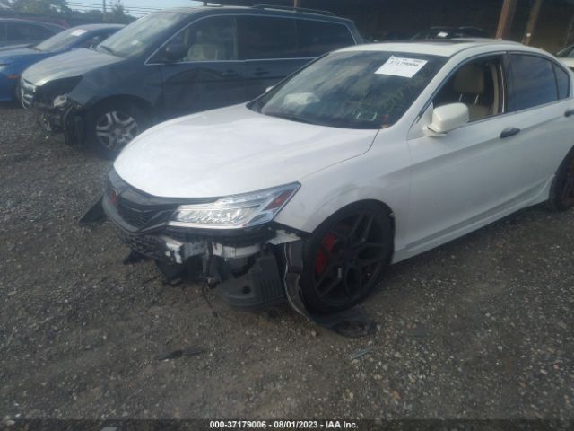 1HGCR3F98HA030137 Honda Accord Sedan Touring