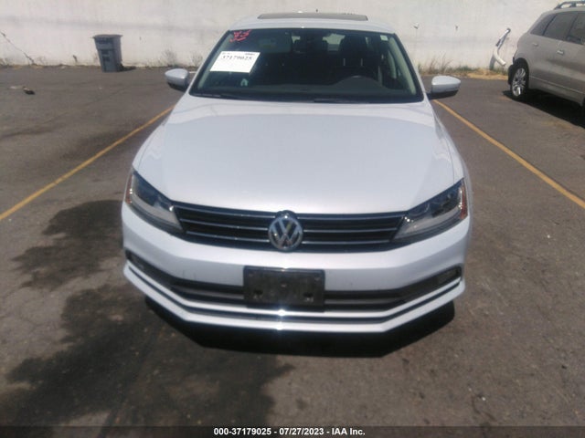 3VWL17AJ3HM248128 Volkswagen Jetta 1.8t Sel