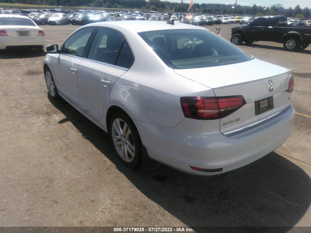 3VWL17AJ3HM248128 Volkswagen Jetta 1.8t Sel