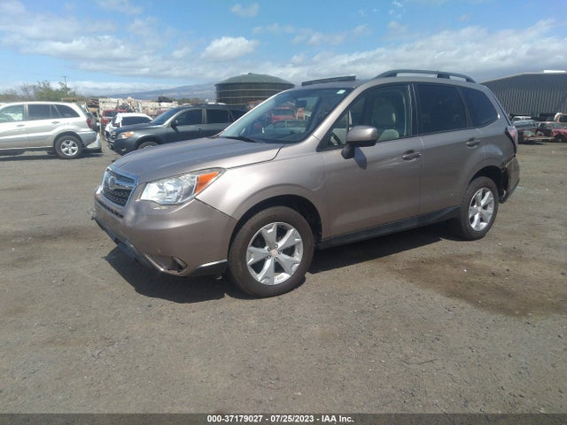 Subaru Forester 2.5i Premium 2015 JF2SJADC8FH473012 Image 2