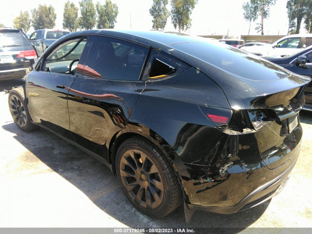 Tesla Model Y Long Range 2021 5YJYGAEE3MF295532 Image 3