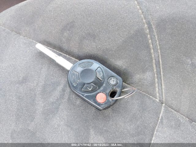1FADP3K29FL282259 Ford FOCUS SE