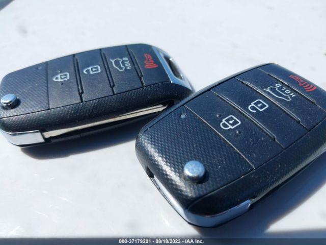 KNDJP3A55J7568619 KIA SOUL +