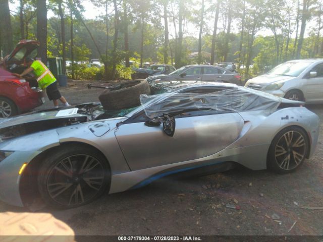 WBY2Z2C54GV675153 BMW I8