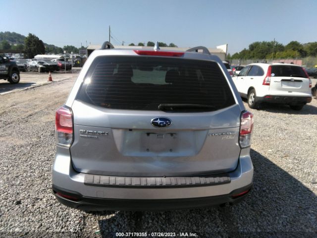 JF2SJABC9HH465569 Subaru Forester