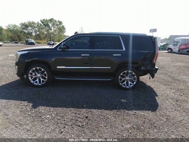1GYS4BKJ5HR166238 Cadillac Escalade Luxury