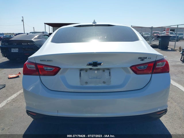 Chevrolet MALIBU LT 2018 1G1ZD5ST2JF219646 Image 16