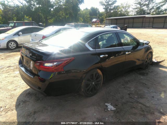 1N4AL3AP1JC244402 Nissan Altima 2.5 Sr