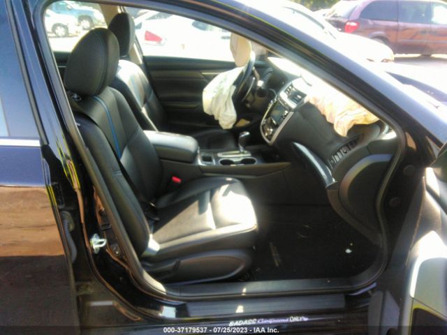1N4AL3AP1JC244402 Nissan Altima 2.5 Sr