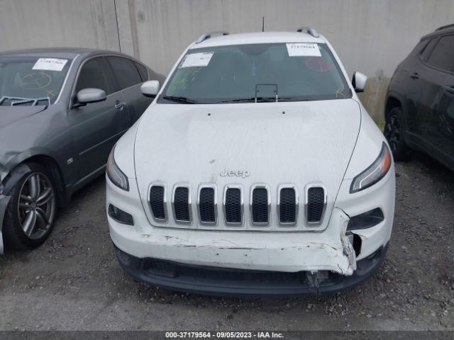 1C4PJLCB5GW265255 Jeep Cherokee Latitude