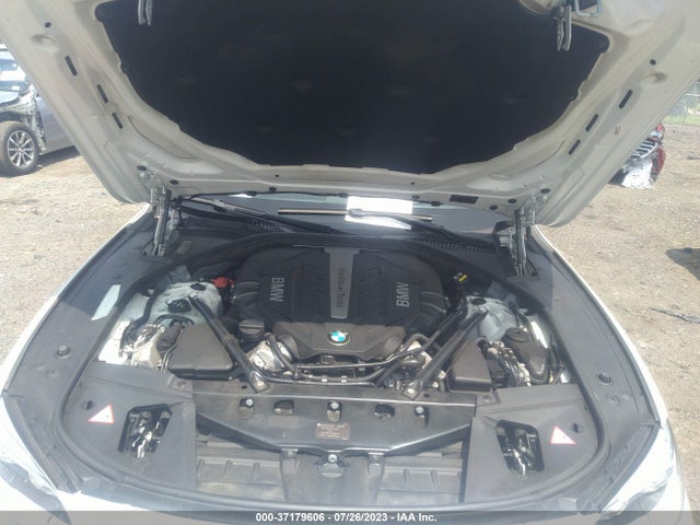 2015 BMW Alpina B7, VIN: WBAYF8C5XFD654395