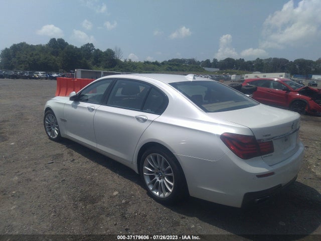 2015 BMW Alpina B7, VIN: WBAYF8C5XFD654395