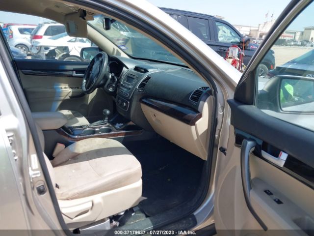 5XYKT4A75FG611079 KIA SORENTO LX