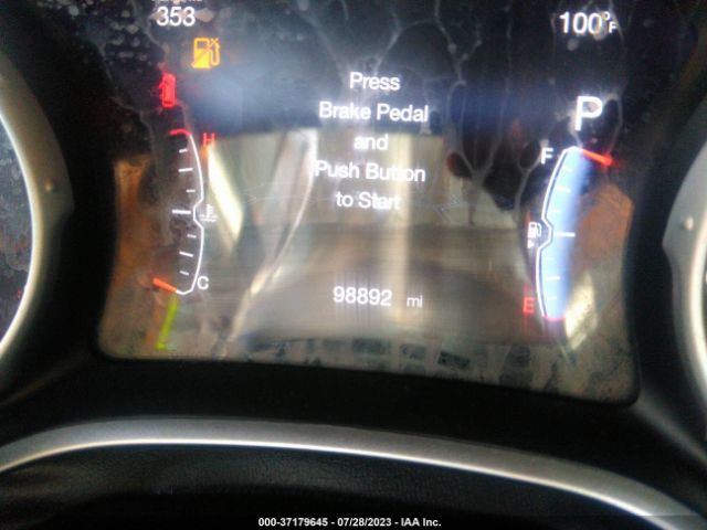 3C4NJCCB8KT662397 Jeep Compass Limited