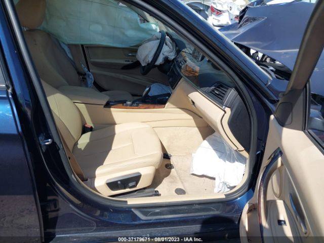 WBA3B1G50ENT00823 BMW 3 Series 320i