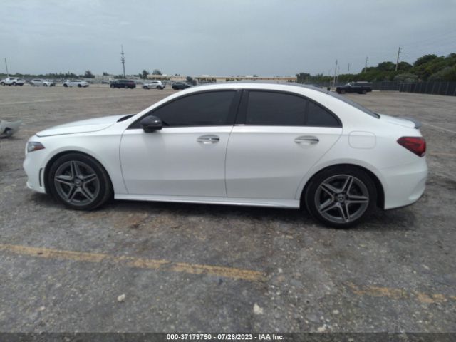 WDD3G4EB7KW016731 Mercedes-Benz A-class A 220