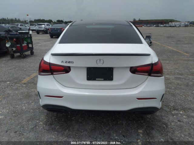 WDD3G4EB7KW016731 Mercedes-Benz A-class A 220