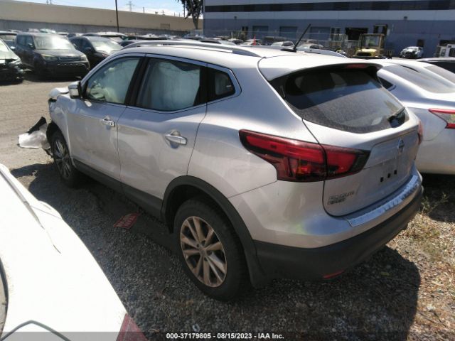 JN1BJ1CPXJW153054 Nissan Rogue Sport Sv