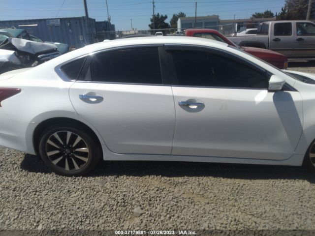 1N4AL3AP8JC175823 Nissan Altima 2.5 Sl