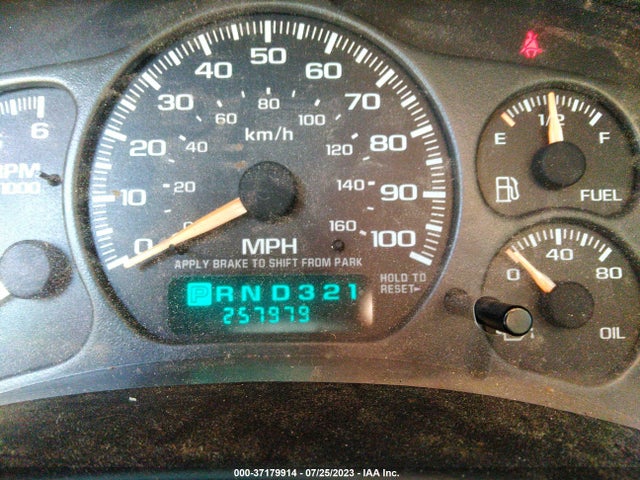 2002 CHEVROLET SILVERADO 1500 LT VIN: 2GCEC19T321260318