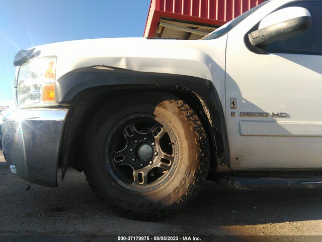 2008 CHEVROLET SILVERADO 2500HD LTZ VIN: 1GCHK23618F121525