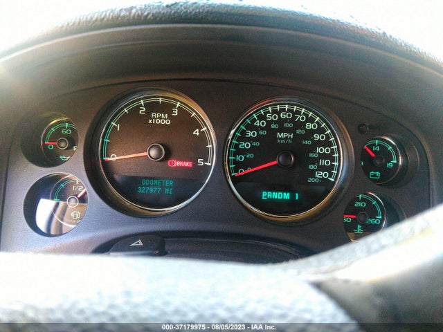 2008 CHEVROLET SILVERADO 2500HD LTZ VIN: 1GCHK23618F121525