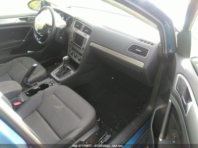3VWC17AU7HM501185 Volkswagen Golf Sportwagen S