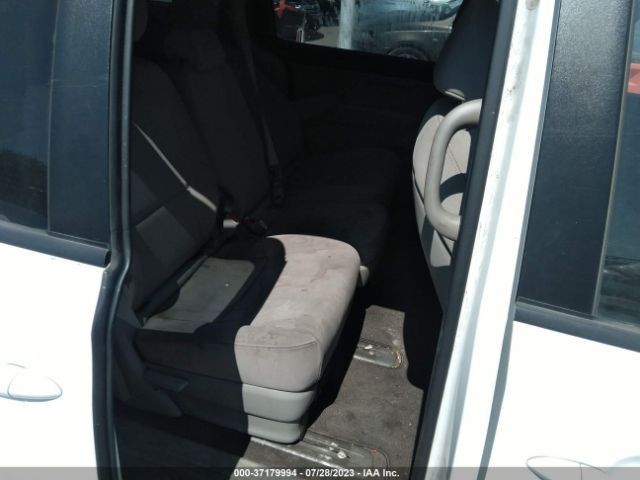 KNDMB5C15F6074422 KIA SEDONA LX