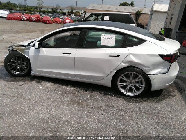 2023 Tesla 3, VIN: 5YJ3E1EA7PF584043