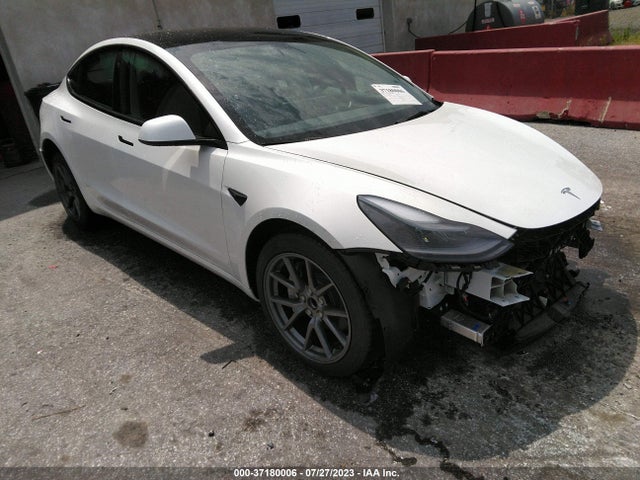 2023 Tesla 3, VIN: 5YJ3E1EA7PF584043