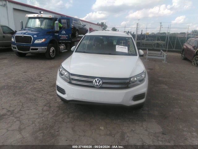 WVGAV7AX1HW506340 Volkswagen Tiguan 2.0t S