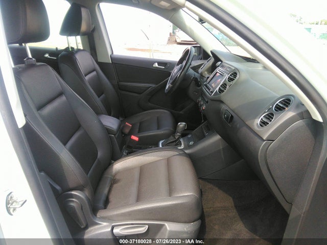 WVGAV7AX1HW506340 Volkswagen Tiguan 2.0t S
