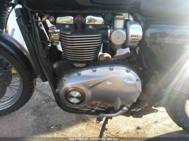 2019 TRIUMPH MOTORCYCLE BONNEVILLE SMTD40HL7KT906993 Photo 8