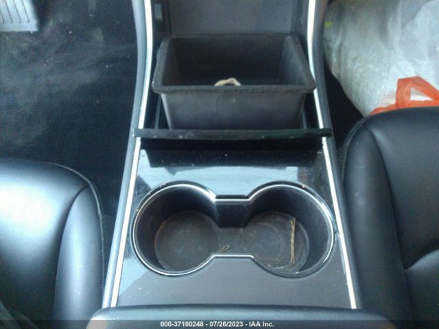 5YJ3E1EB5KF497825 Tesla Model 3 Long Range/performance