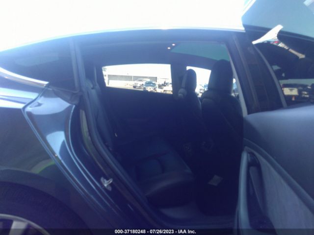 5YJ3E1EB5KF497825 Tesla Model 3 Long Range/performance