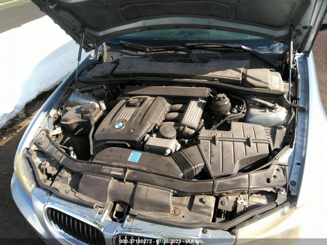 2011 BMW 3 SERIES 328I VIN: WBAPH7G52BNN03758