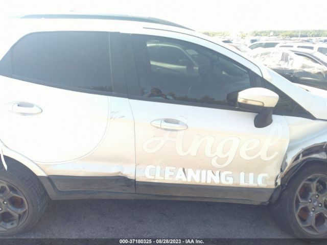 MAJ6P1CL7JC207735 Ford Ecosport Ses