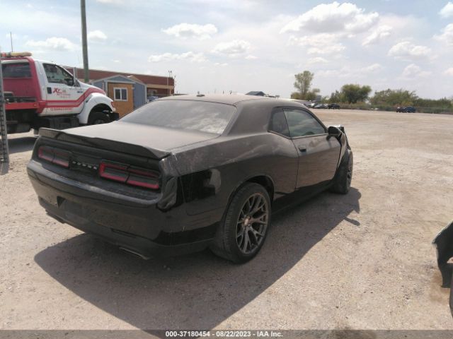 2C3CDZBT2JH212946 Dodge Challenger R/t
