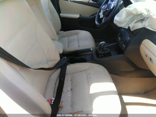 2012 VOLKSWAGEN JETTA SEDAN SE W/CONVENIENCE PZEV VIN: 3VWDP7AJ0CM358808