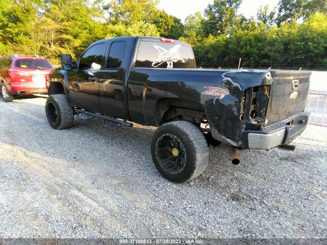 2010 CHEVROLET SILVERADO 1500 LT VIN: 1GCSKSE34AZ105512