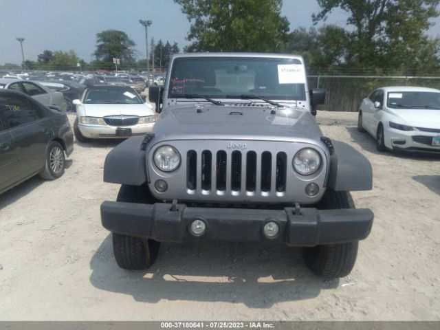1C4BJWDG6EL313012 Jeep Wrangler Unlimited Sport