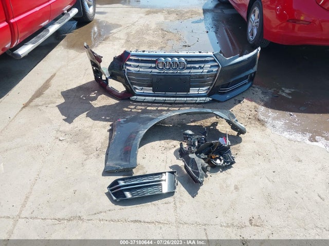 WAUKMAF41JA155453 Audi A4 Premium/tech Premium