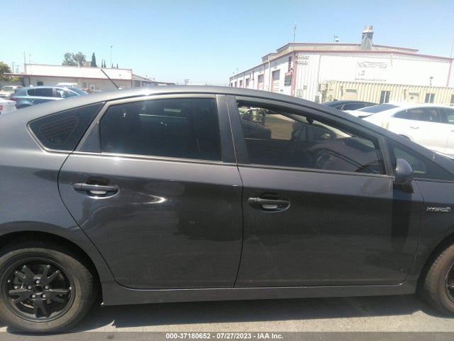 Toyota Prius Four 2015 JTDKN3DU6F1910621 Image 5